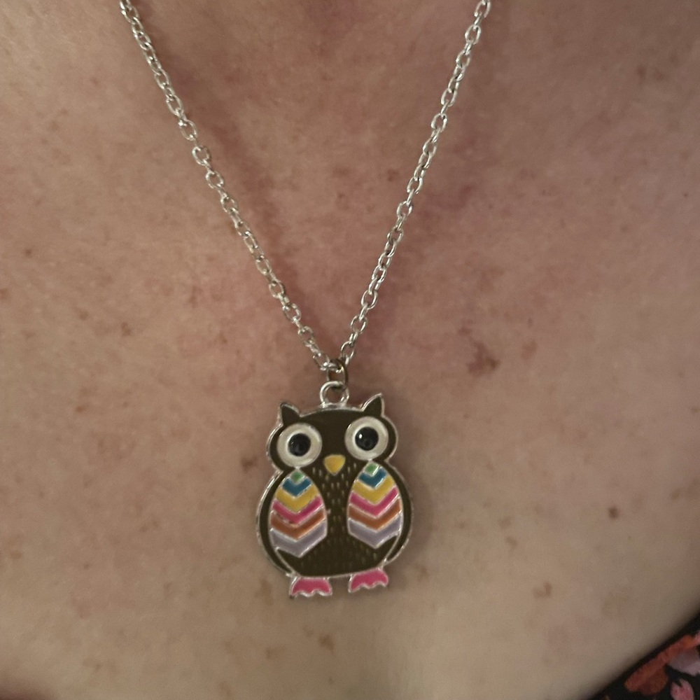 Adorable owl necklace